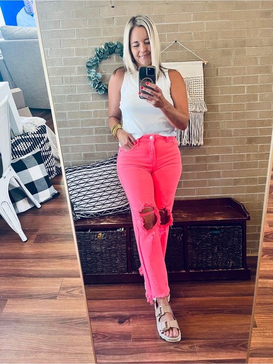 Risen Jeans Denim - Bright Coral Pink Straight-Leg Distressed Jeans